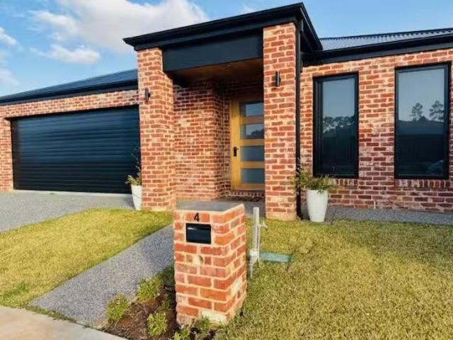 Unique 4 Verona Terrace, Irymple, VIC 3498