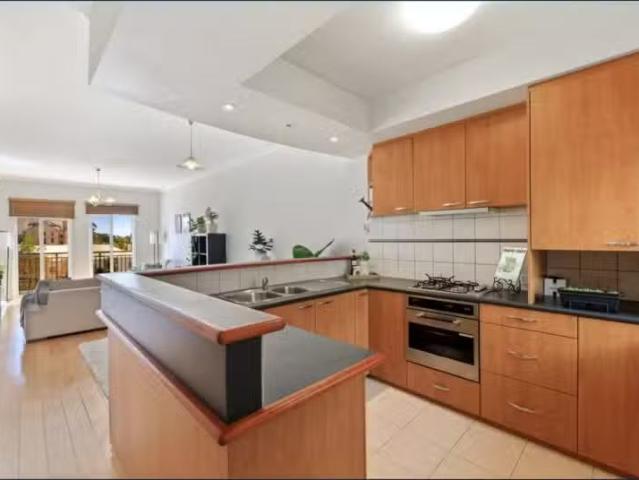 Just in! 54/2 Mayfair Street, West Perth Apartment for rent L.
