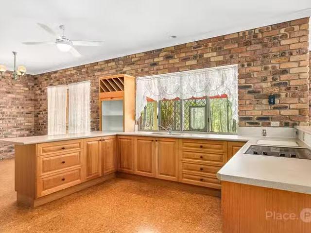Charming 54 Keswick Road, Karrabin, QLD 4306