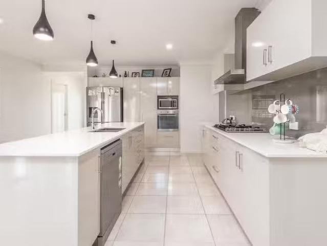 Rental! 54 Thornborough Circuit, Smithfield, QLD 4878