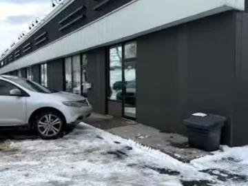 For Rent! 552 42 Avenue Se, Calgary, AB, T2G 1Y6 commercial.