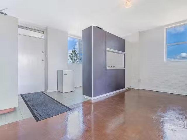 Unique 56/21 Harvest Road, North Fremantle, WA 6159
