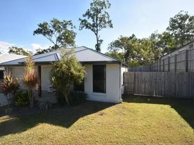 Just in! 56 Mistral Crescent, Griffin, QLD 4503