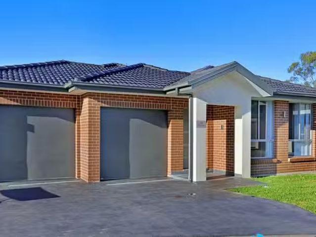 Unique 56 Ryan Crescent, Riverstone NSW 2765