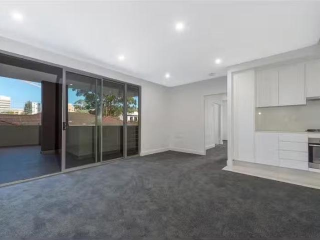 Cheap 5/6 8 Hercules Street, WOLLONGONG Apartment for rent Li.
