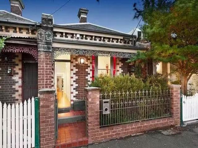 For Rent! 583 Station Street, Carlton North, VIC 3054