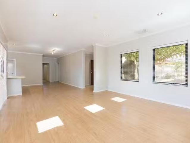 For Rent! 58A Moolyeen Road, Brentwood, WA 6153