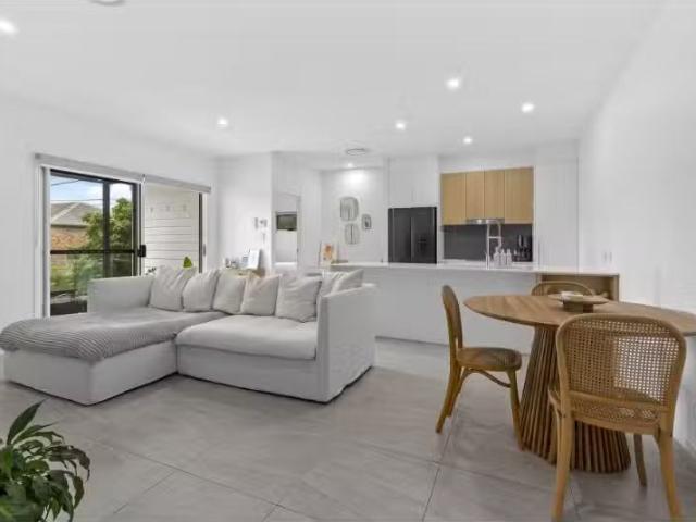 Nice 5/90 Ryans Road, NUNDAH Apartment for rent Listed by Bro.