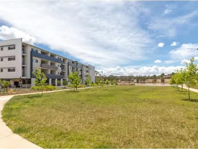 Nice 59/15 Limburg Way, GREENWAY Apartment for rent Listed by.