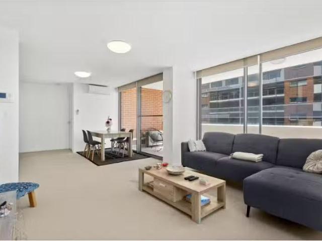 For Rent! 505/27 Atchison Street, Wollongong Apartment for ren.