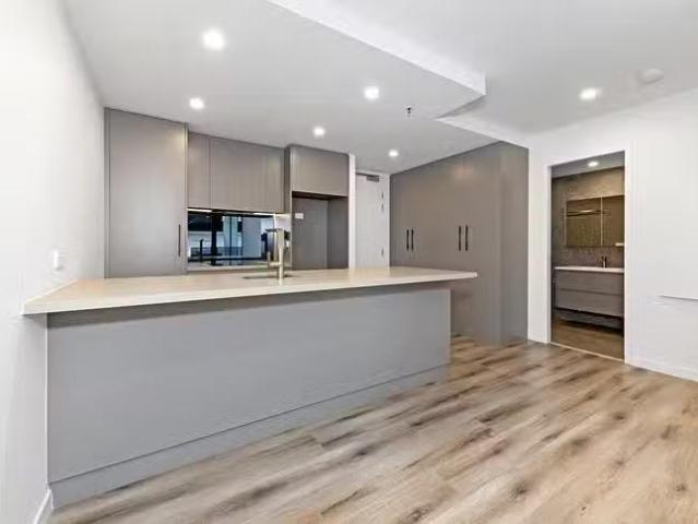 Cheap 507/49 Furzer Street, Phillip, ACT 2606