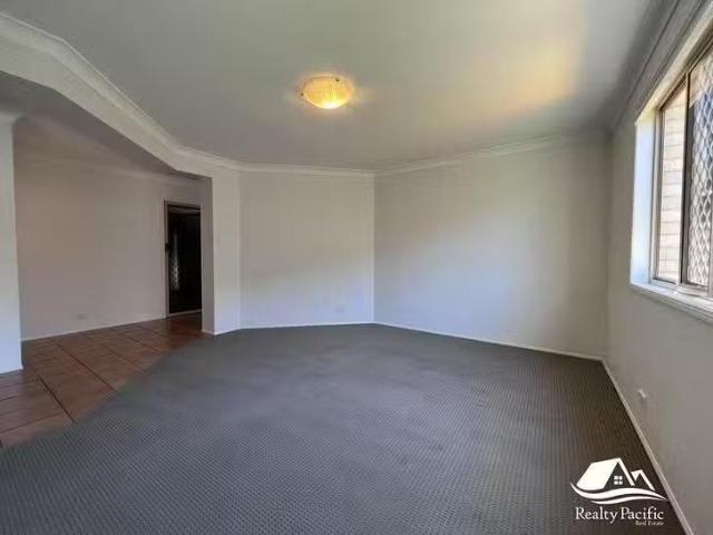 Nice 50 Moonie Avenue, Murarrie, QLD 4172