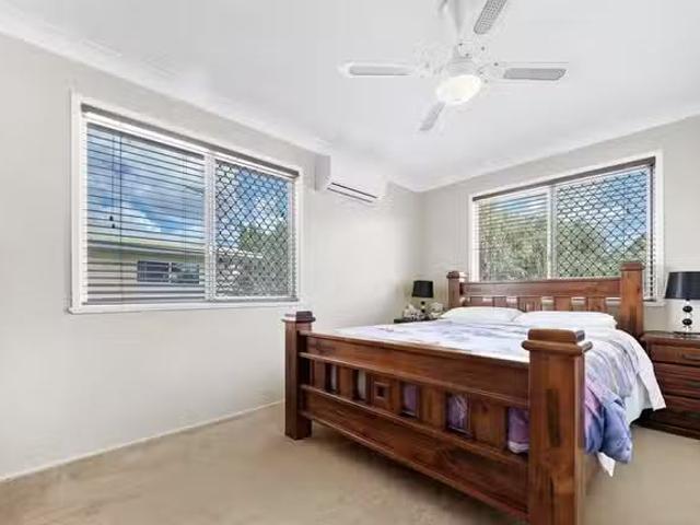 Cheap 50 Cooinda Street, Eastern Heights, QLD 4305