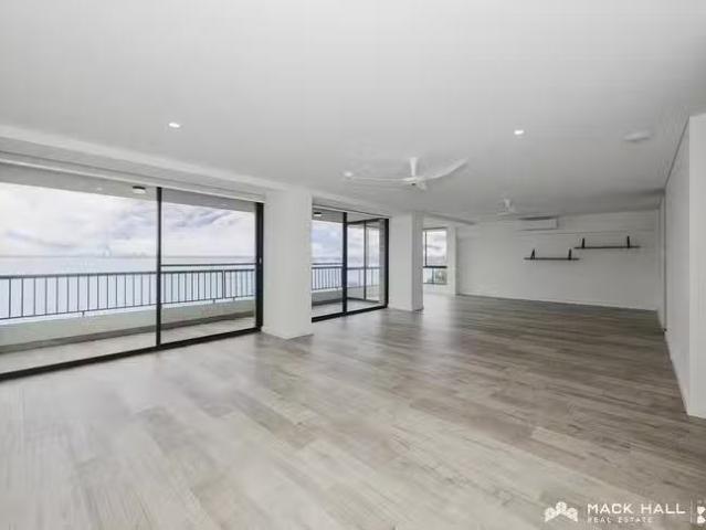 Nice 51/1 Wingfield Avenue, Crawley, WA 6009