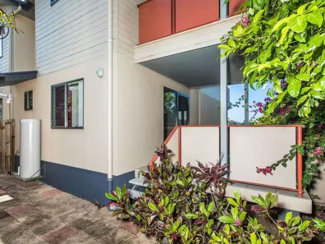 Cheap 5/11 Griffith Street, Everton Park QLD 4053