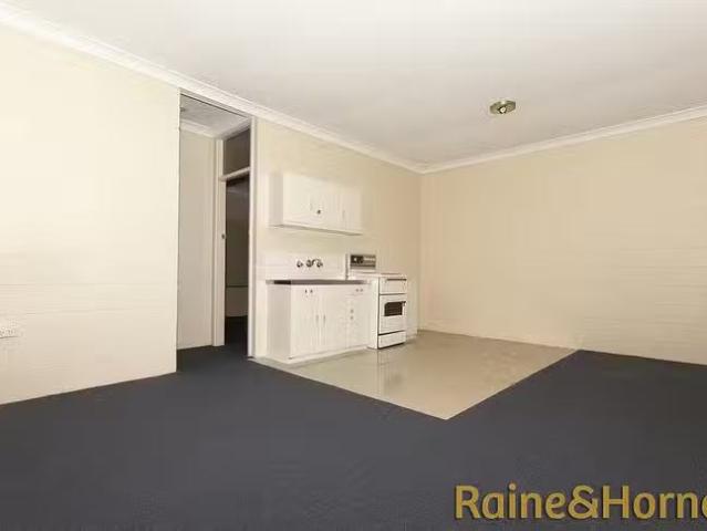 Unique 5/148 Bourke Street, Dubbo, NSW 2830