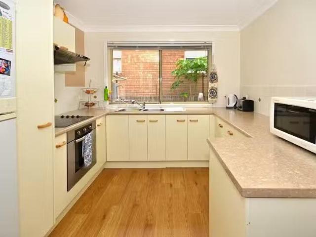 Nice 51/90 Caloundra Road, Little Mountain, QLD 4551