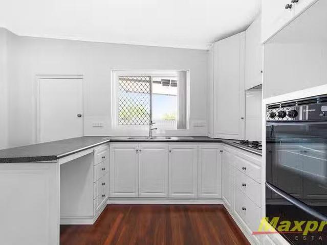 Unique 519 Metcalfe Road, Lynwood, WA 6147