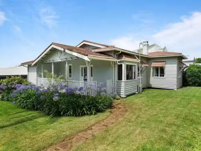 New 51 Mary Street, Mount Lofty, QLD 4350