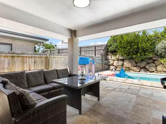 Just in! 51 Aspire Parade, Griffin, QLD 4503