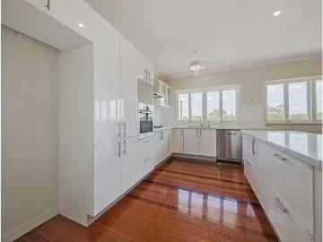 For Rent! 51 Paramount Terrace, Seven Hills House for rent Li.
