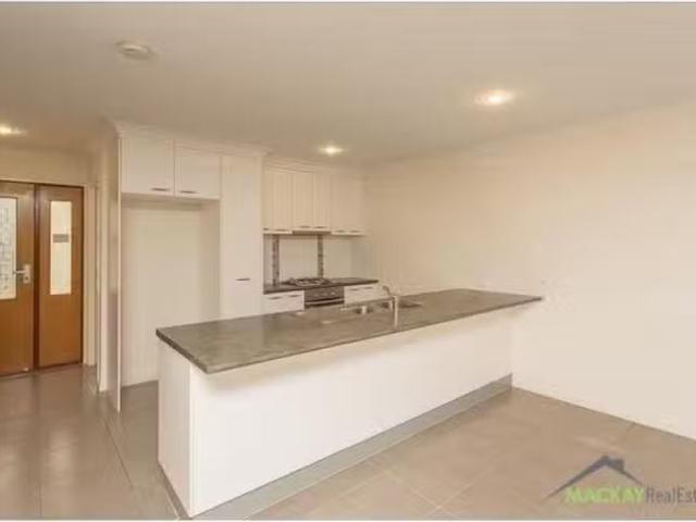 Cozy 5/1A Piccolo Street, North Mackay, QLD 4740