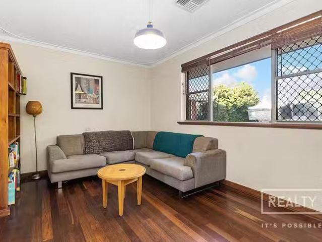 Cozy 51B Woodlands Street, Woodlands, WA 6018