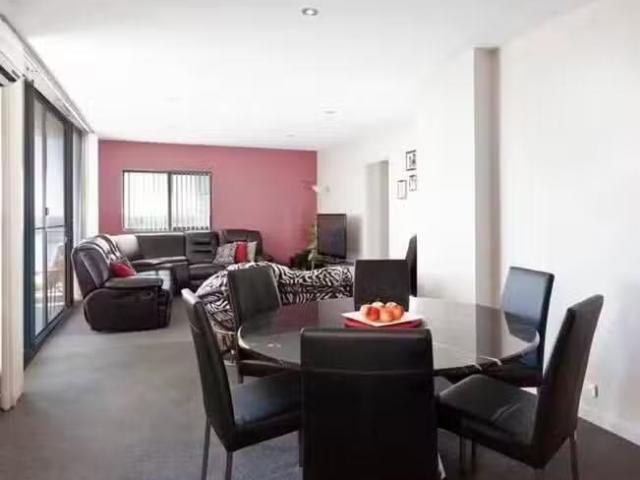 Deal! 52/12 Tanunda Drive, Rivervale, WA 6103
