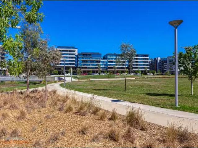 Just in! 522/20 Anzac Park, Campbell Apartment for rent Liste.