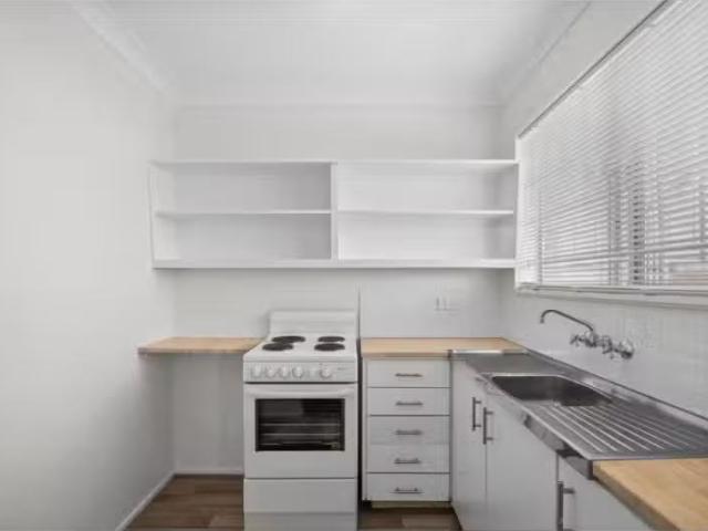 Unique 5/27 Mansfield Street, COORPAROO Apartment for rent Li.