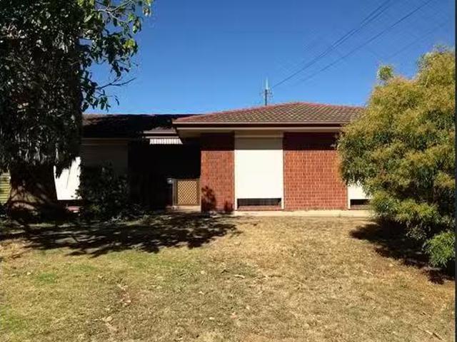 Just in! 52 Adams Road, Sheidow Park, SA 5158