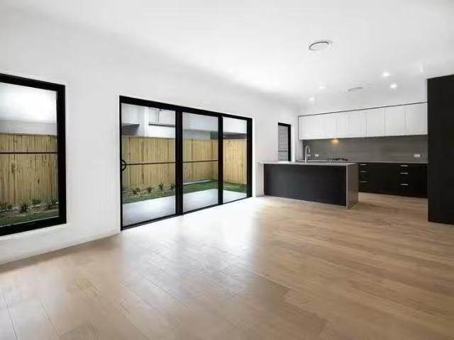 For Rent! 53/191 197 Marina Quays Boulevard, Hope Island, QLD.