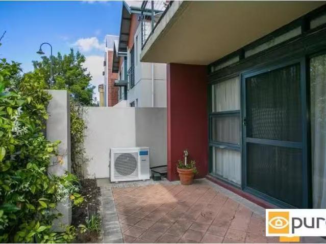 Deal! 5/31 37 Kadina Street, NORTH PERTH House for rent Liste.
