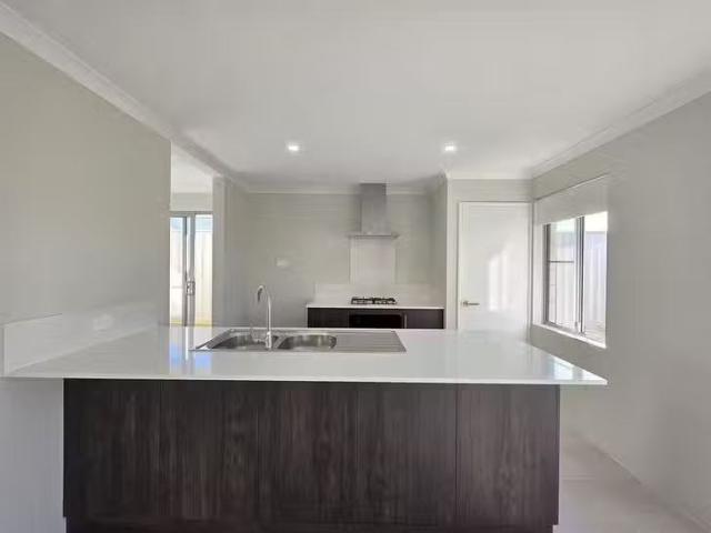 New 53 Moncrieff Parade, Golden Bay, WA 6174