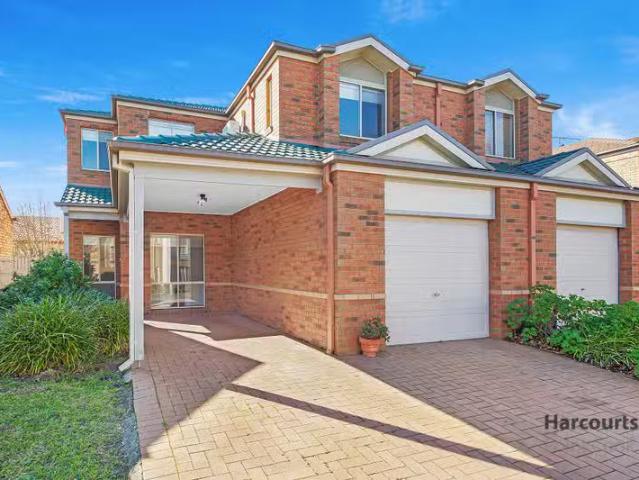 Cheap 53 Durack Circuit, Taylors Hill VIC 3037