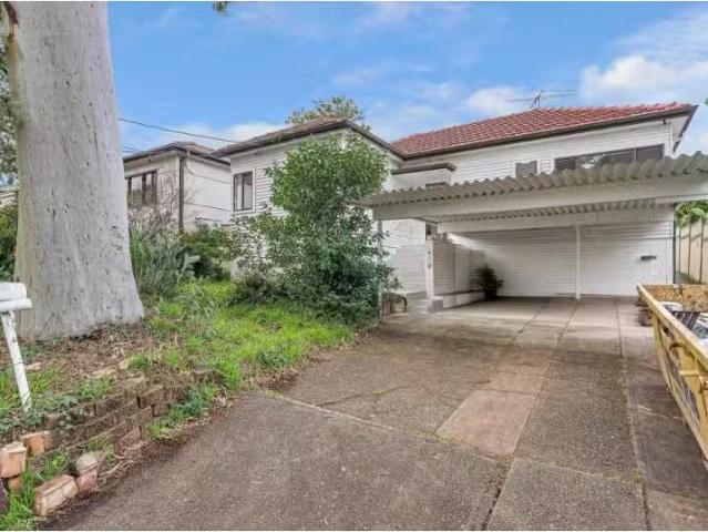 New 5 BR 117 Ashby Avenue, Yagoona House for rent Listed by B.
