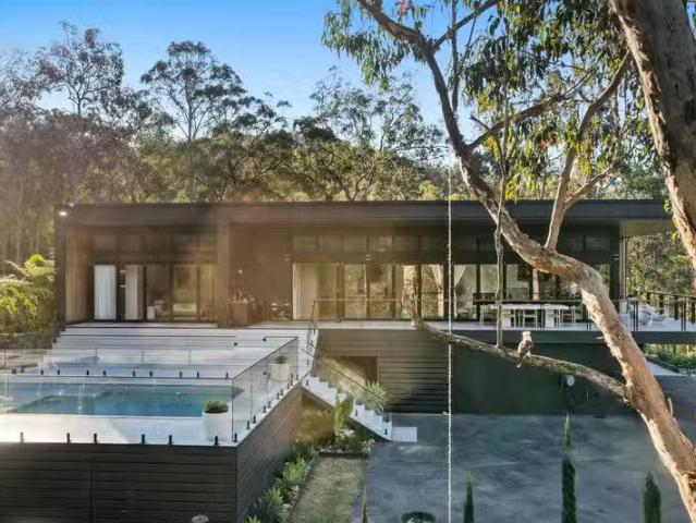 Cheap 5 BR 159. Nathanvale Drive, Mount Nathan, QLD 4211 Hou.