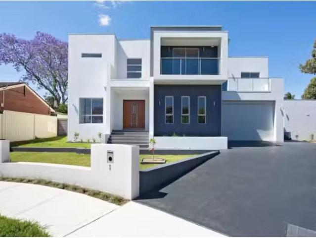 Deal! 5 BR 1 Redshaw Street, Ryde House for rent Listed by Mi.