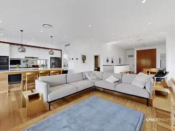 Just in! 5 BR 25 Garrick Terrace, Herston, QLD 4006