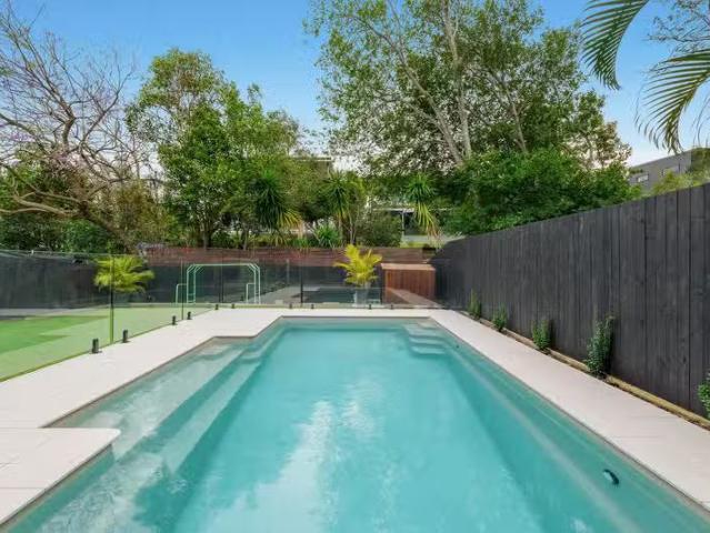 New 5 BR 27 Tugulawa Street, BALMORAL, QLD 4171 House for Rent