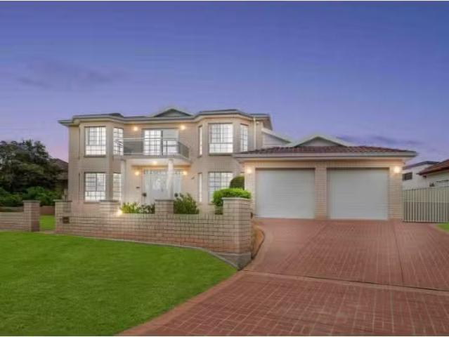 Unique 5 BR 33 Caldwell Parade, Yagoona House for rent Listed.
