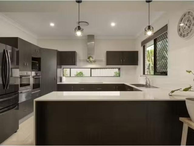 Unique 5 BR 349 Bennetts Road, NORMAN PARK House for rent Lis.