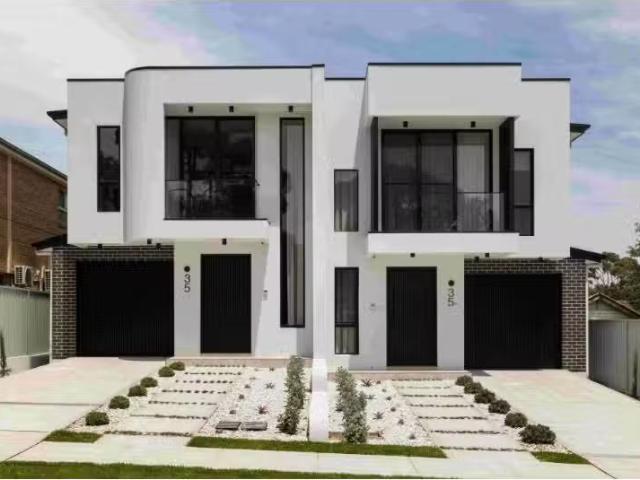 New 5 BR 35a Bartlett St, South Wentworthville Townhouse for r.
