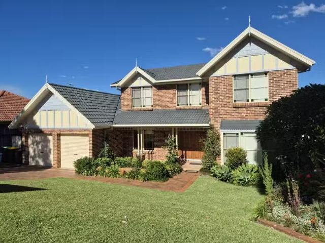 Just in! 5 BR 39 Bella Vista Drive, Bella Vista House for rent.