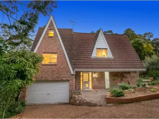 Charming 5 BR 68A Malton Road, Beecroft House for rent Listed.