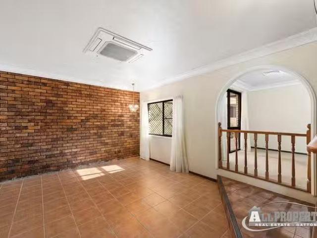 Nice 5 Falconer Street, Gatton, QLD 4343