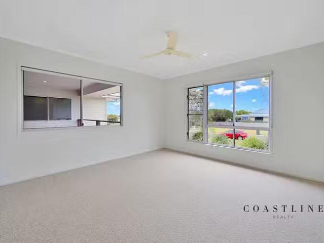 Unique 5 Kathleen Drive, Innes Park, QLD 4670