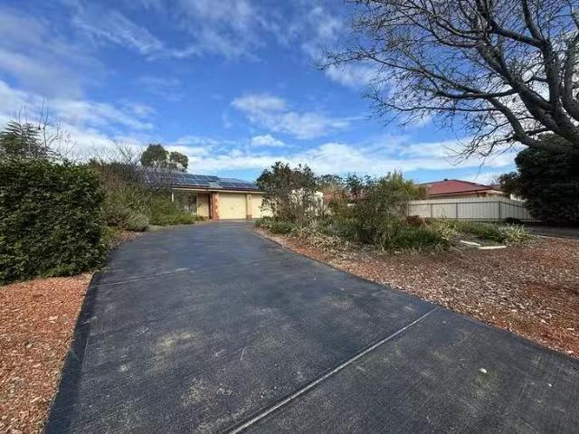 Unique 5 Warner Court, Sandy Creek, SA 5350