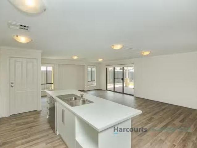 Unique 5 Wycombe Drive, Mount Barker, SA 5251