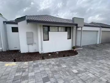 Unique 5B Templeton Crescent, Girrawheen, WA 6064